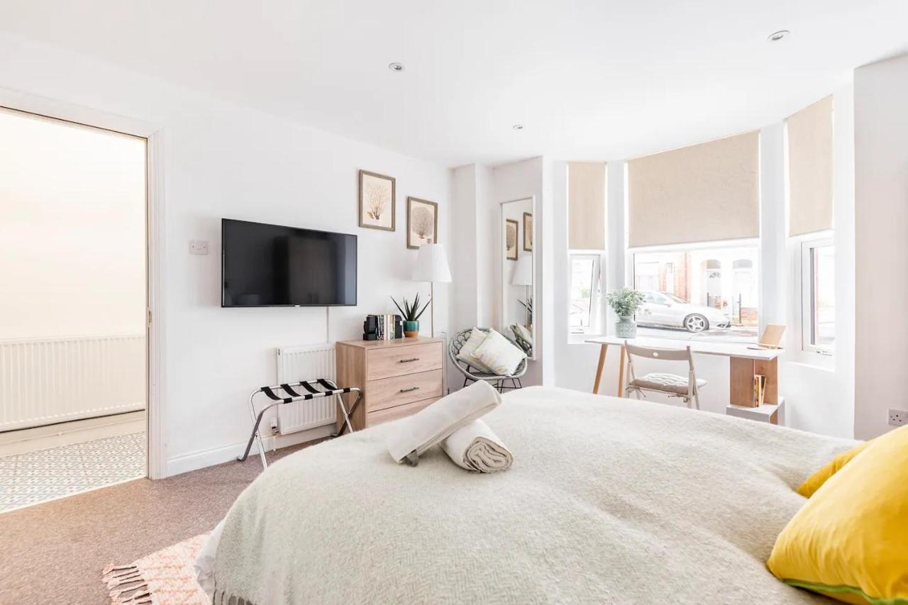 Northumberland Boutique Guest House #1 코번트리 외부 사진